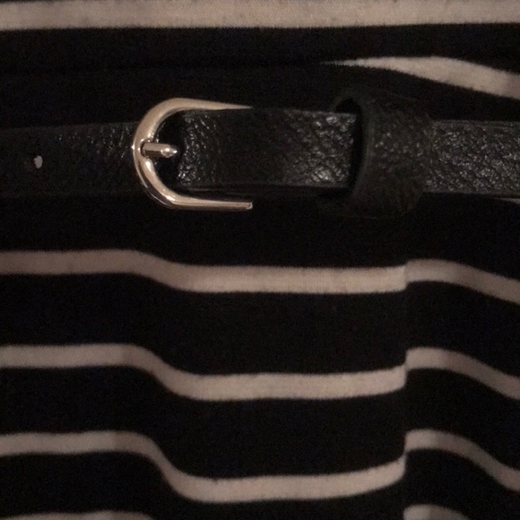 Old Navy Dress size L 3/4 sleeve black and white - Picture 3 of 3